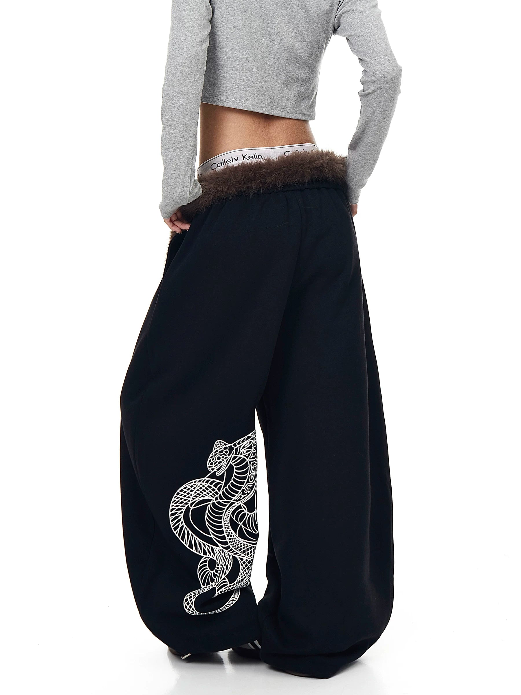 BLACKLISTS Vintage Plush Belt Scimitar Sweatpants
