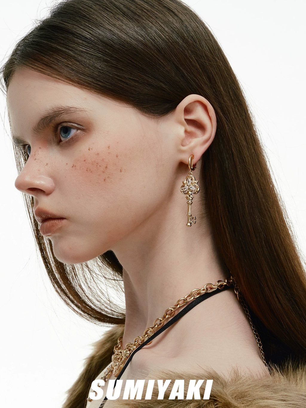 SUMIYAKI Vintage Embossed Key Earrings