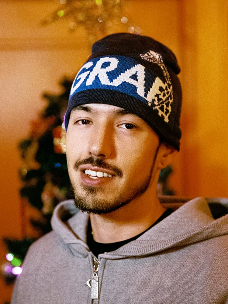 GRAF Trend Street Angel Demon Infinity Knitted Hat