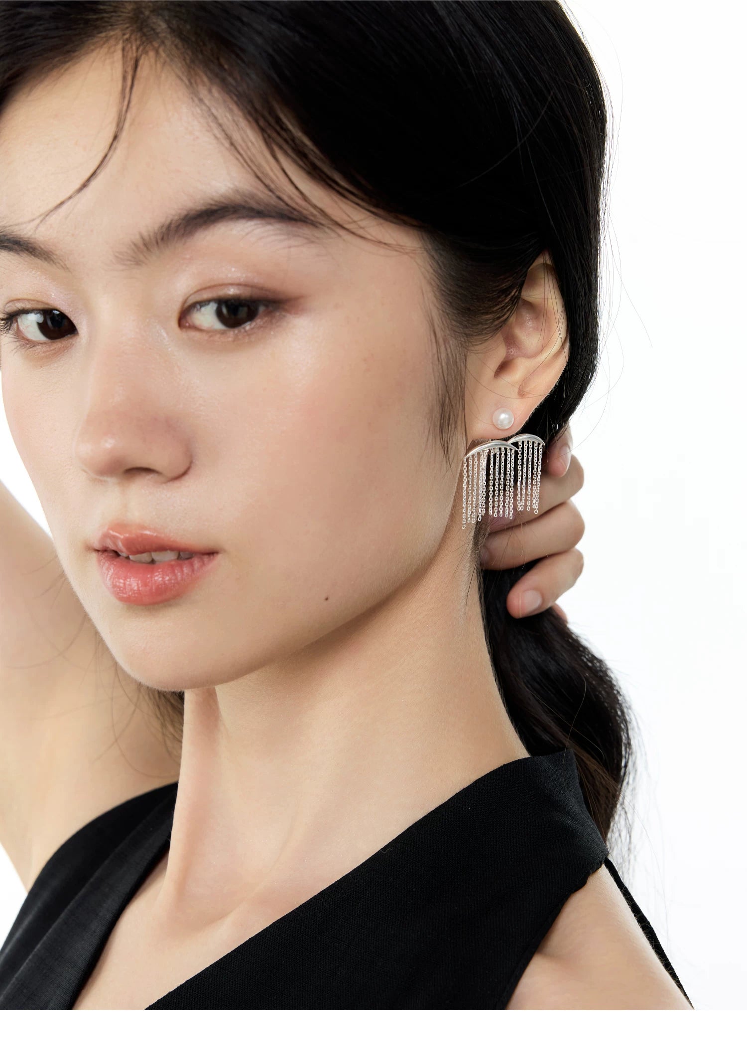 NO SOLUTION Vintage Pearl Tassel Earrings
