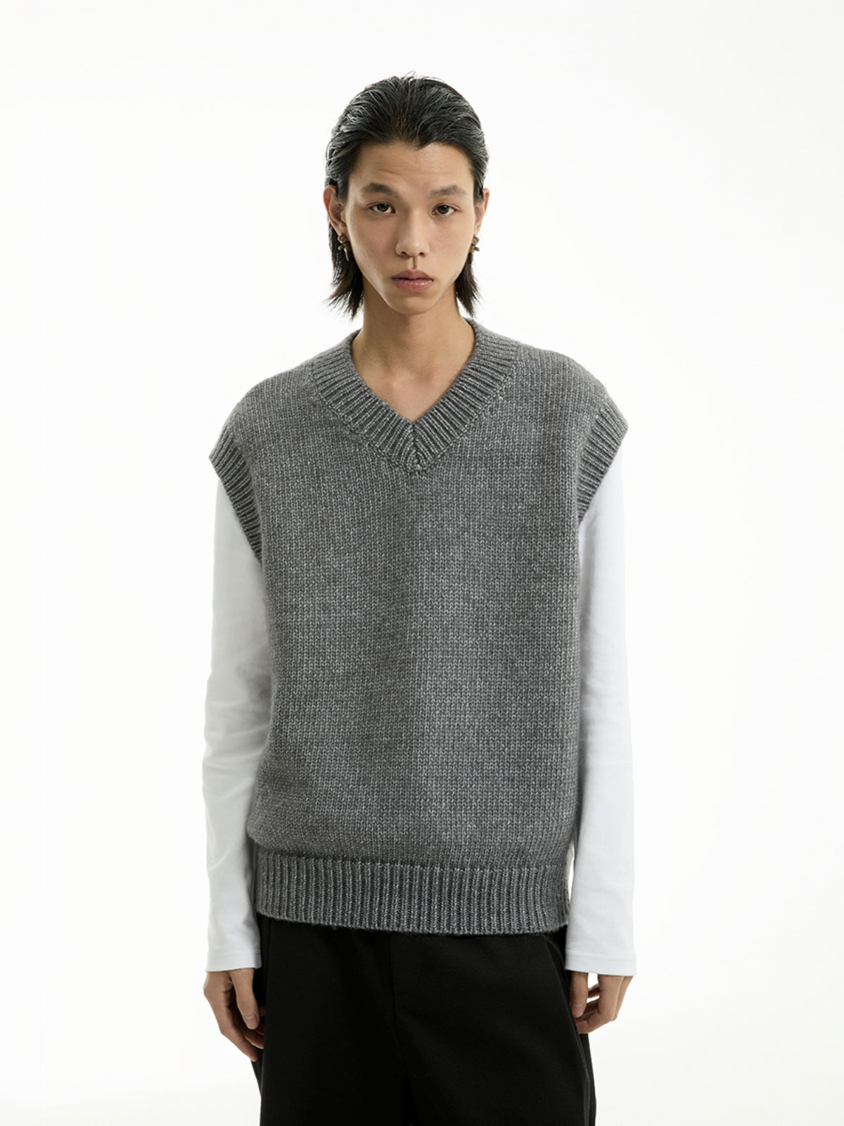 FUNKYFUN  Needle Sleeve Head V Neck Knitting Sweater Vest