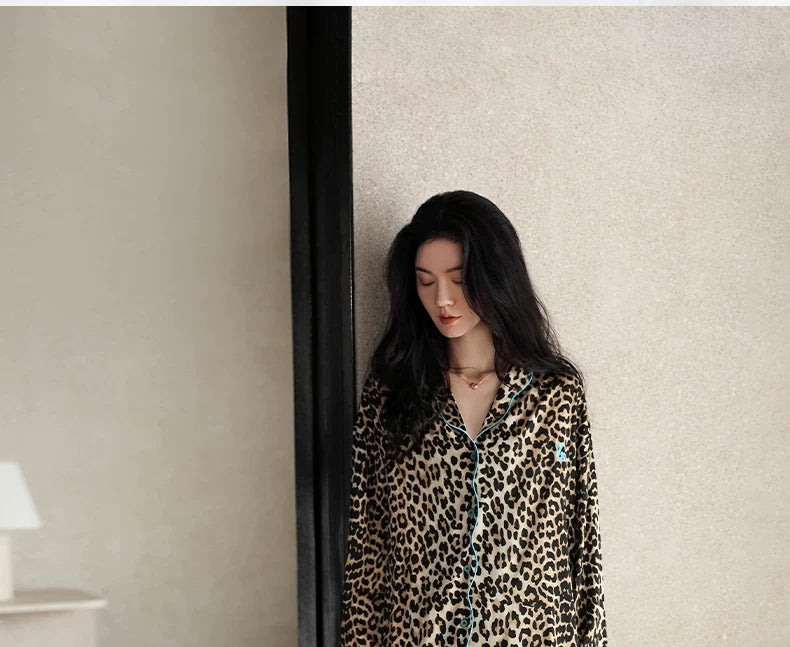 YUENEI Fashion Leopard Print Ice Silk Long-sleeved Trousers Pajamas