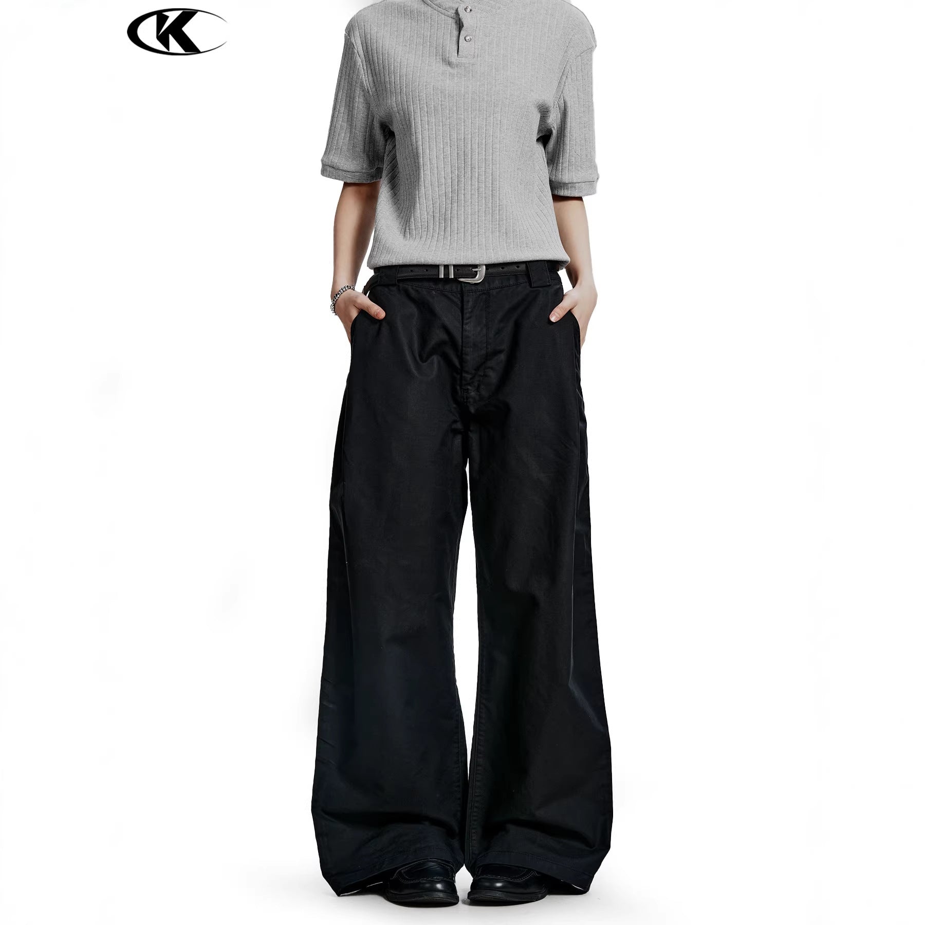 11KN 11 oz Cotton Pleated Cargo Pants
