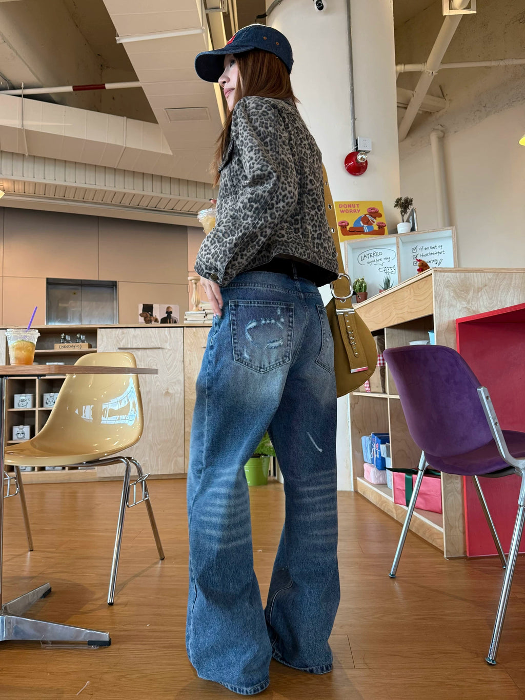 CCYE Vintage Frayed Straight Jeans