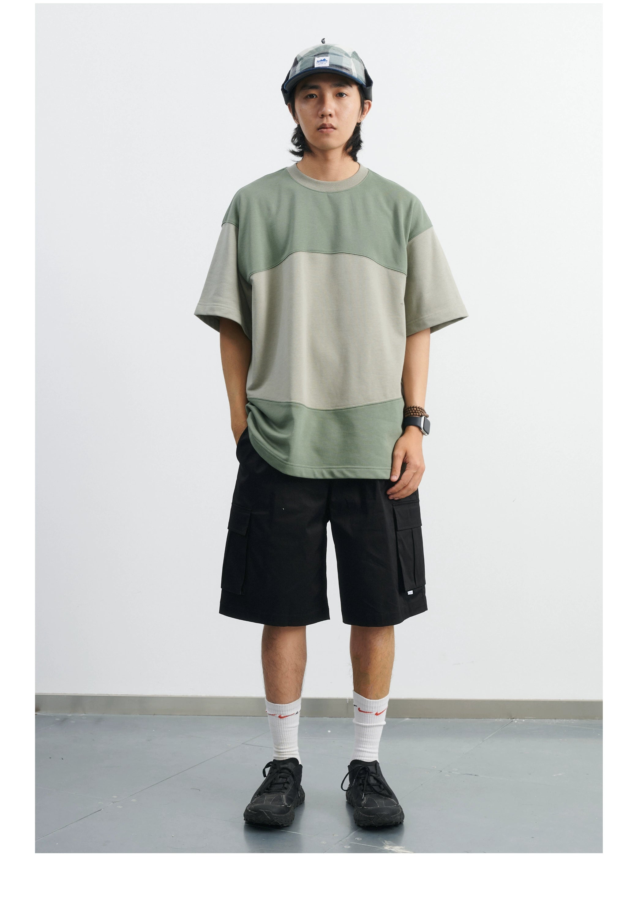 NUMBERSALT Loose Crew Neck Simple Splicing Tee