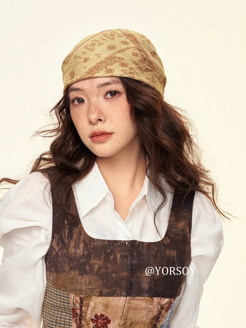 YORSOY Retro Atmosphere Multifunctional Square Scarf
