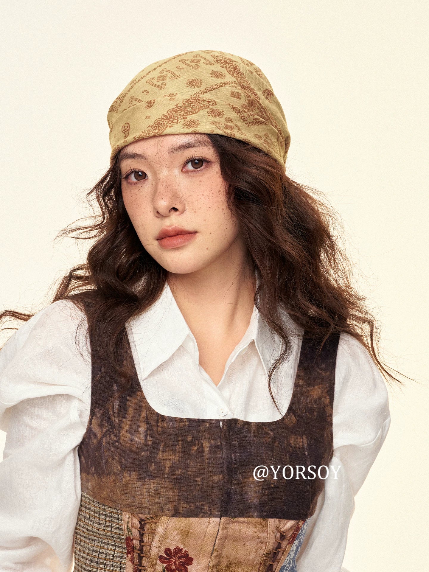 YORSOY Retro Atmosphere Multifunctional Square Scarf