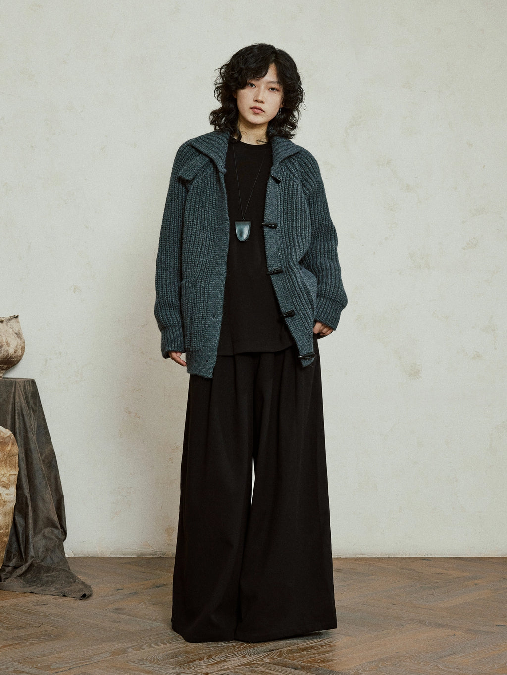SUNYVONN Horn Buckle Stand-up Neck Knitted Cardigan