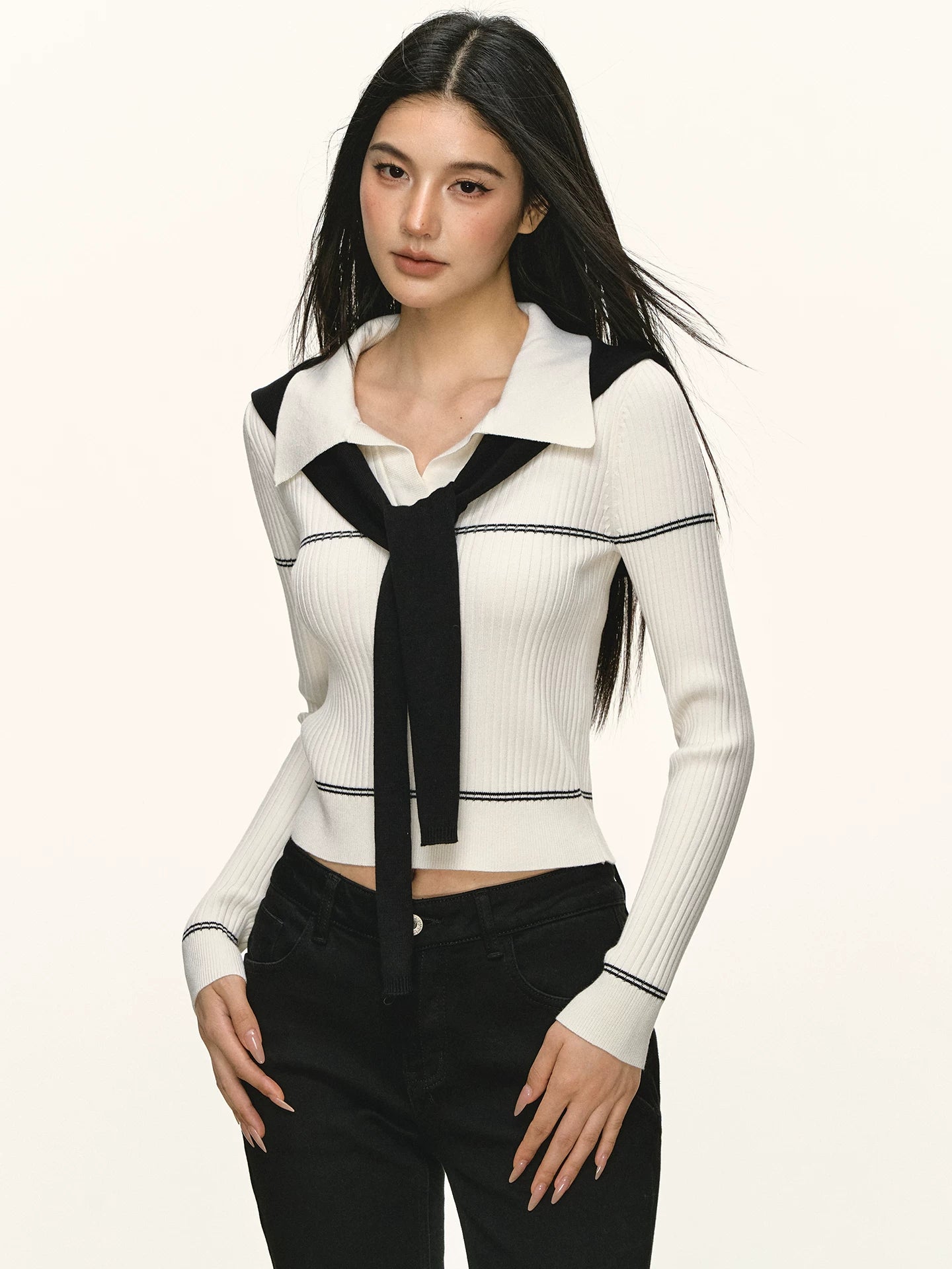 Anna Aneae Polo Collar Short Knitted Sweater