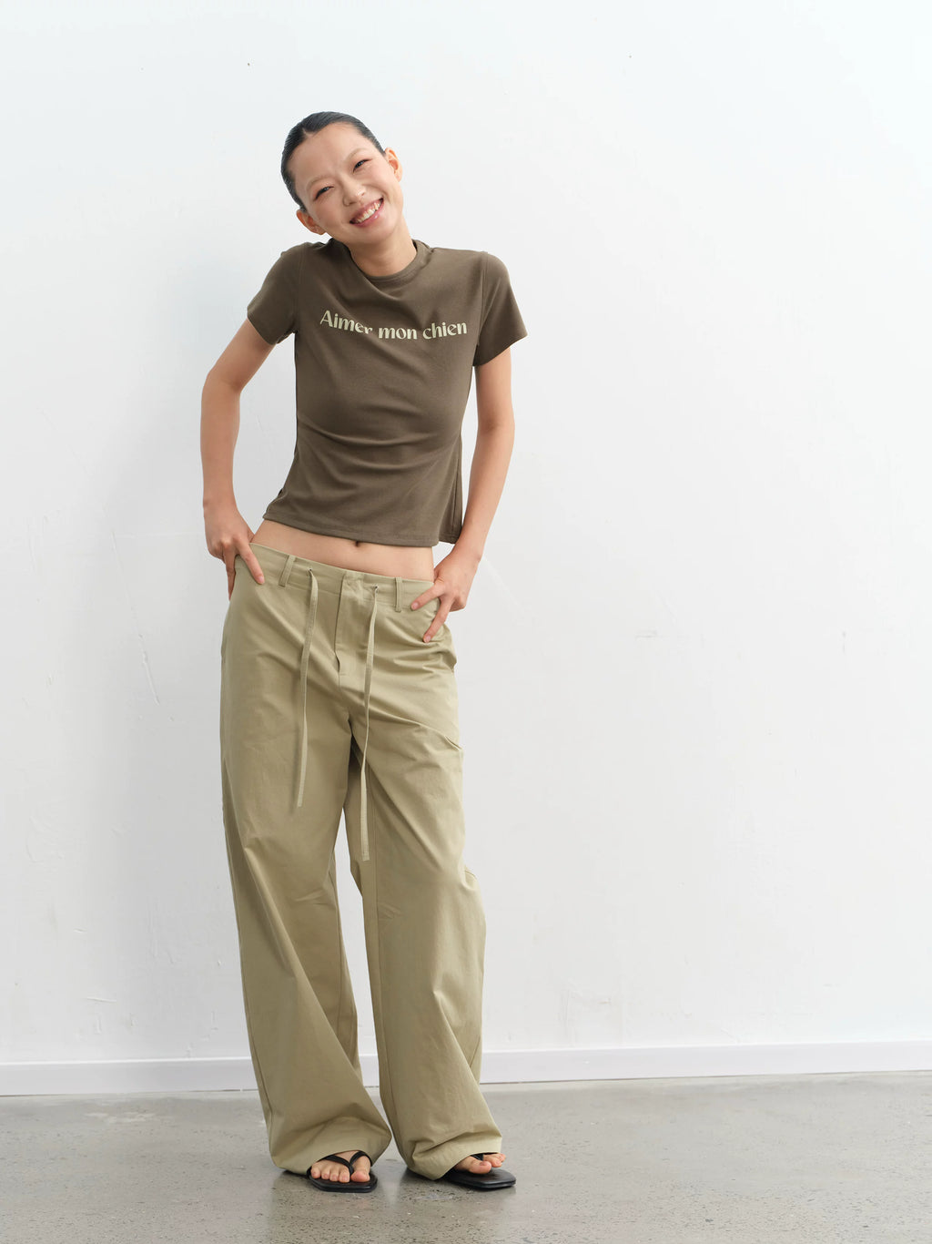 LINY LIBERTY Slim Fit and Thin Front Shoulder Tee