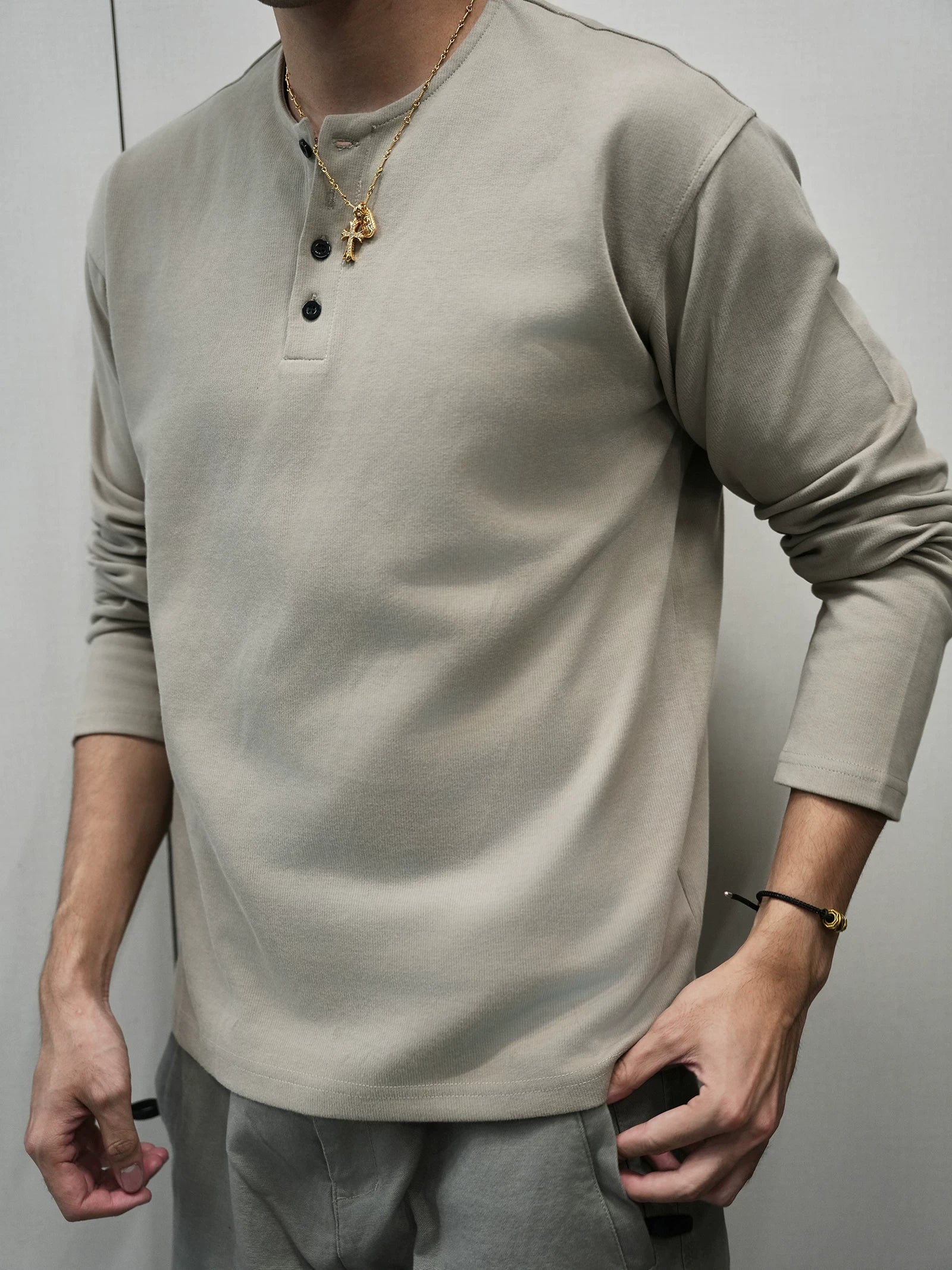 GTAL Henry Collar Is Warm with Versatile Long Sleeves