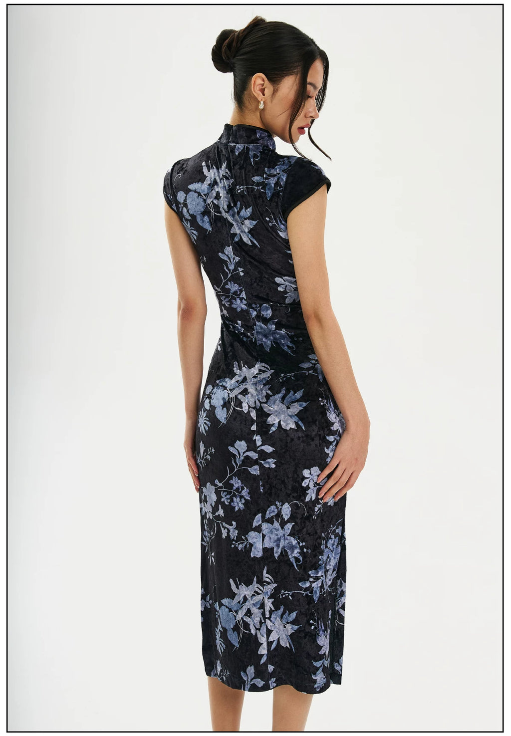 FINDYAWINGS Thin Velvet Long Split Cheongsam