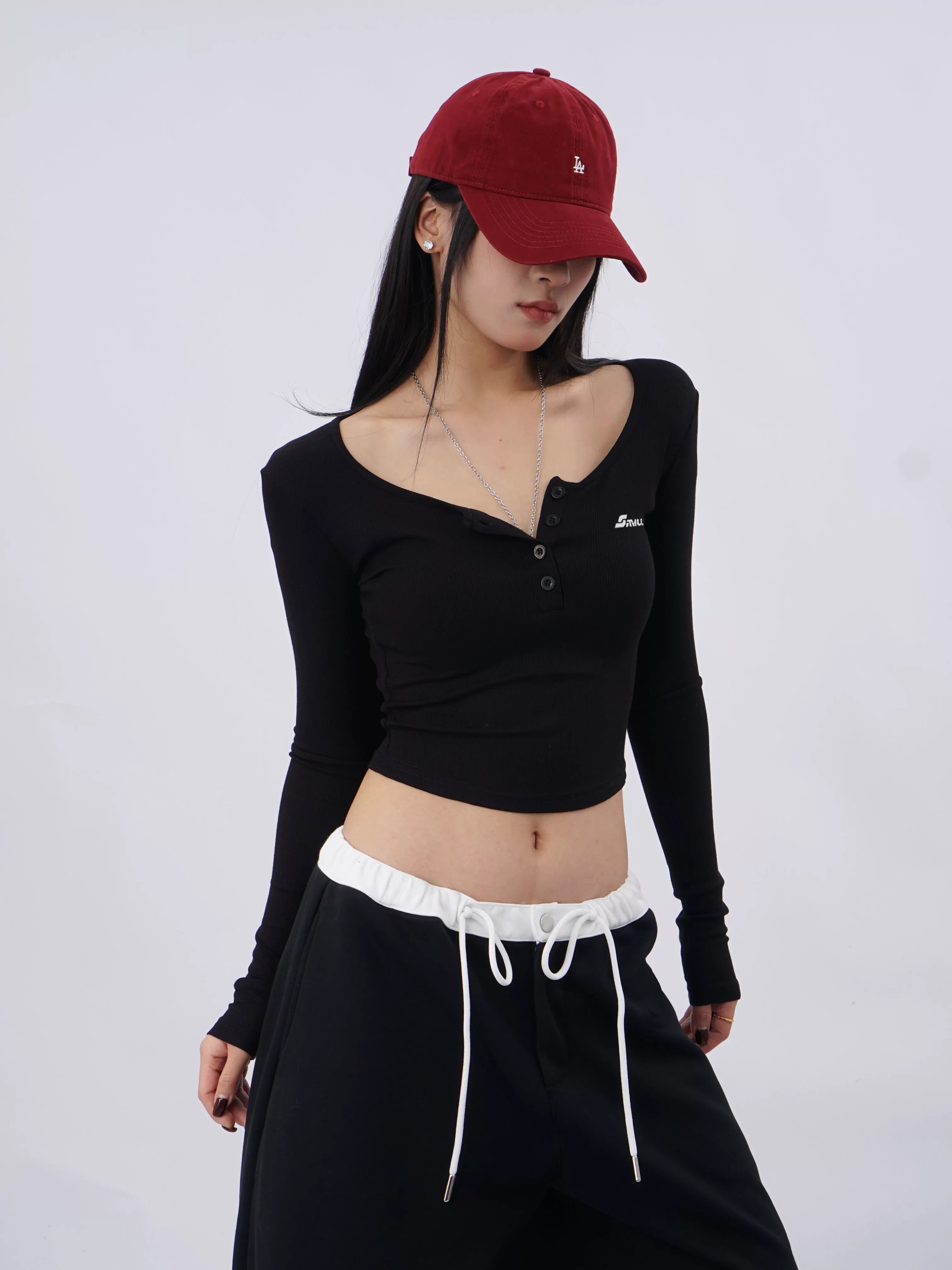 SAMUSAN Semi-open Neck Slim-fitting Versatile Long Sleeves