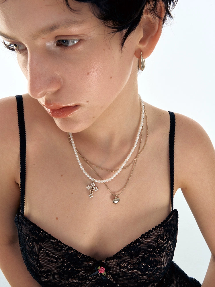 1JINN Love Pearl Cross Clavicle Chain