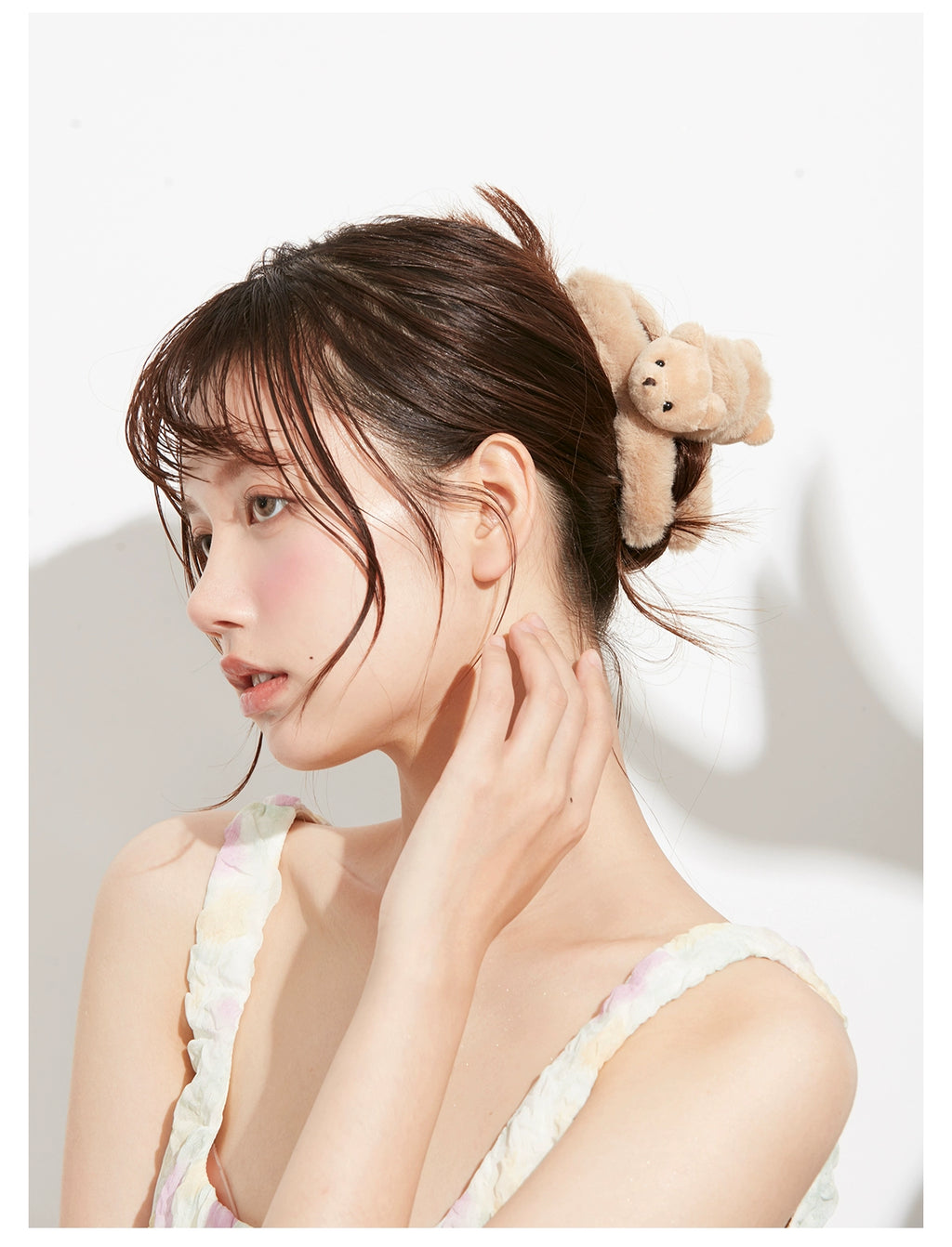Dodogogo Cute Bear Fluffy Hair Scratching