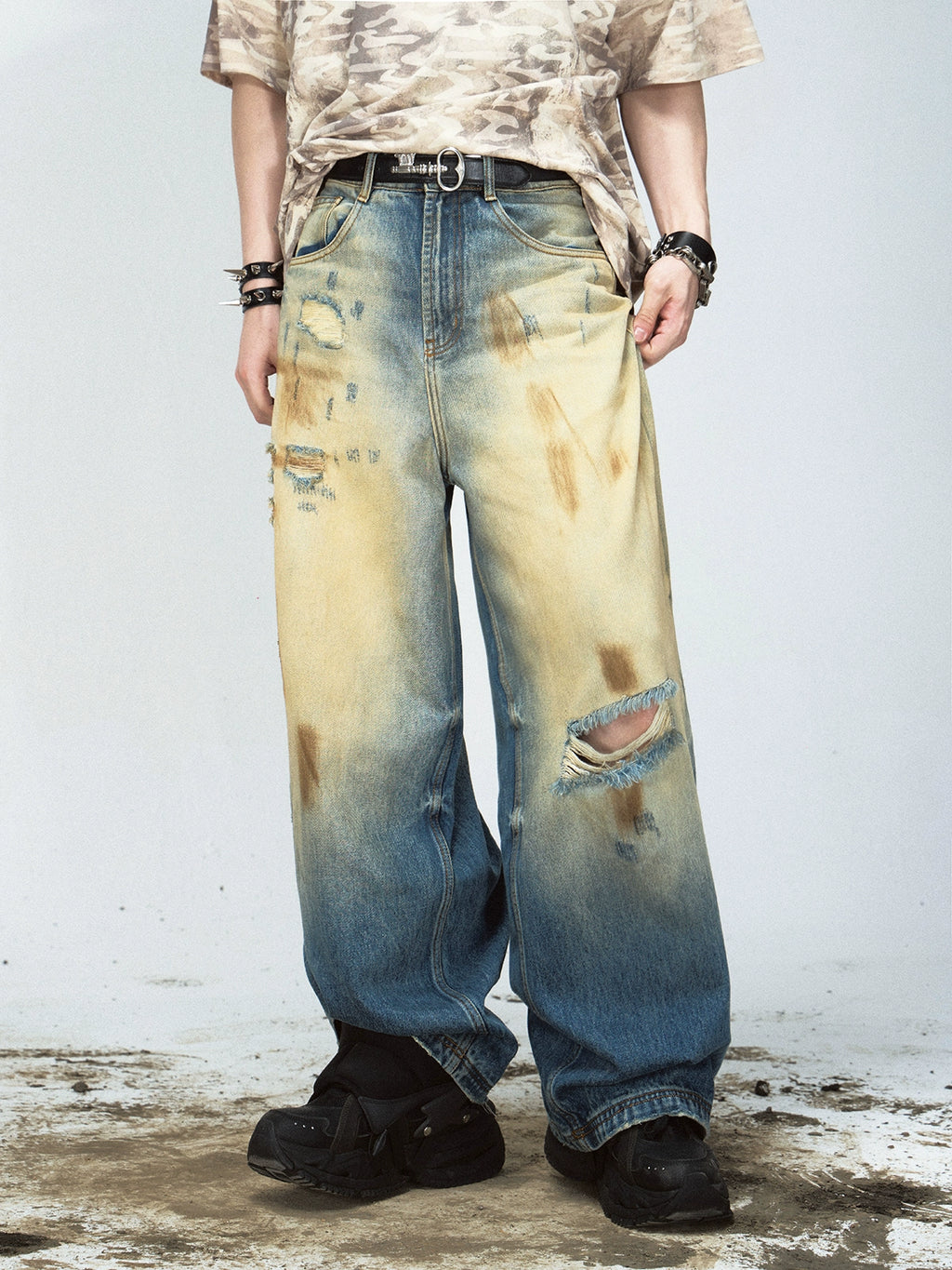 PEOPLESTYLE Yellow Mud-dyed Ripped Straight Jeans
