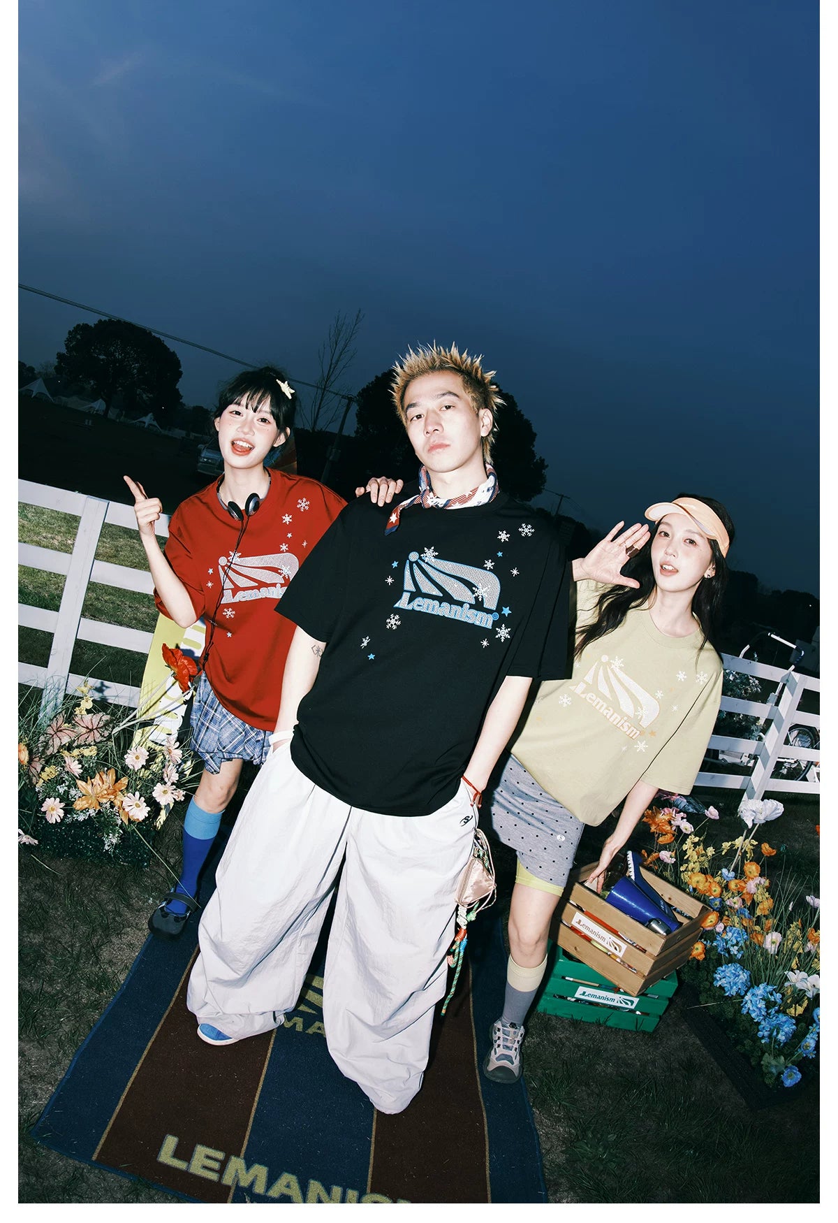 Lemanism Snowflake Print Loose Tee