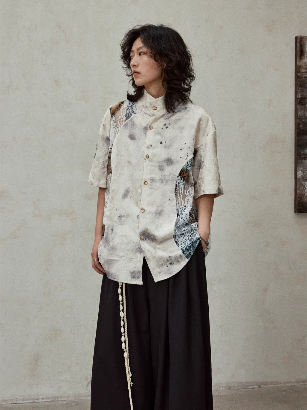 SUNYVONNE Ink Splashing Lace Stitching Retro Shirt