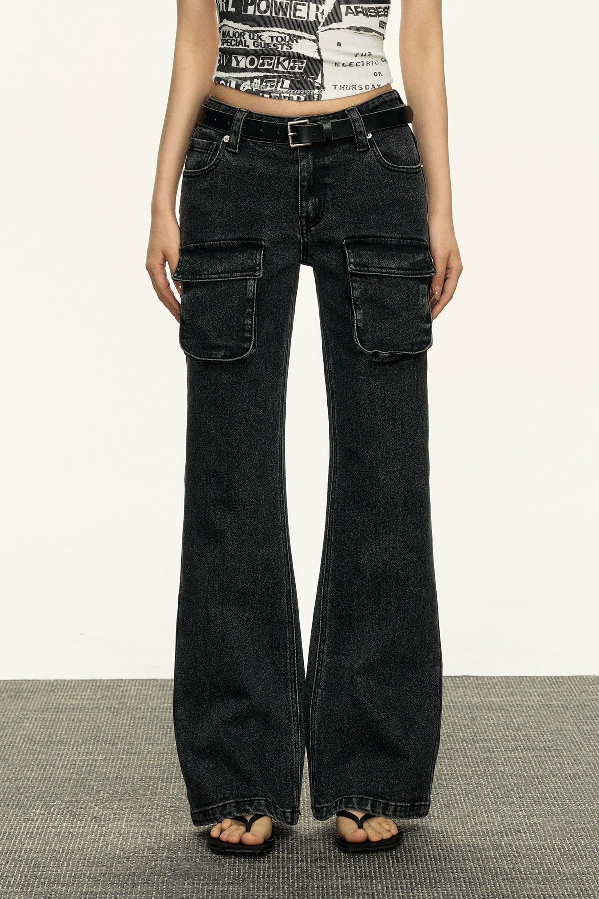 Ariseism Retro Low-rise Old Micro-flared Jeans