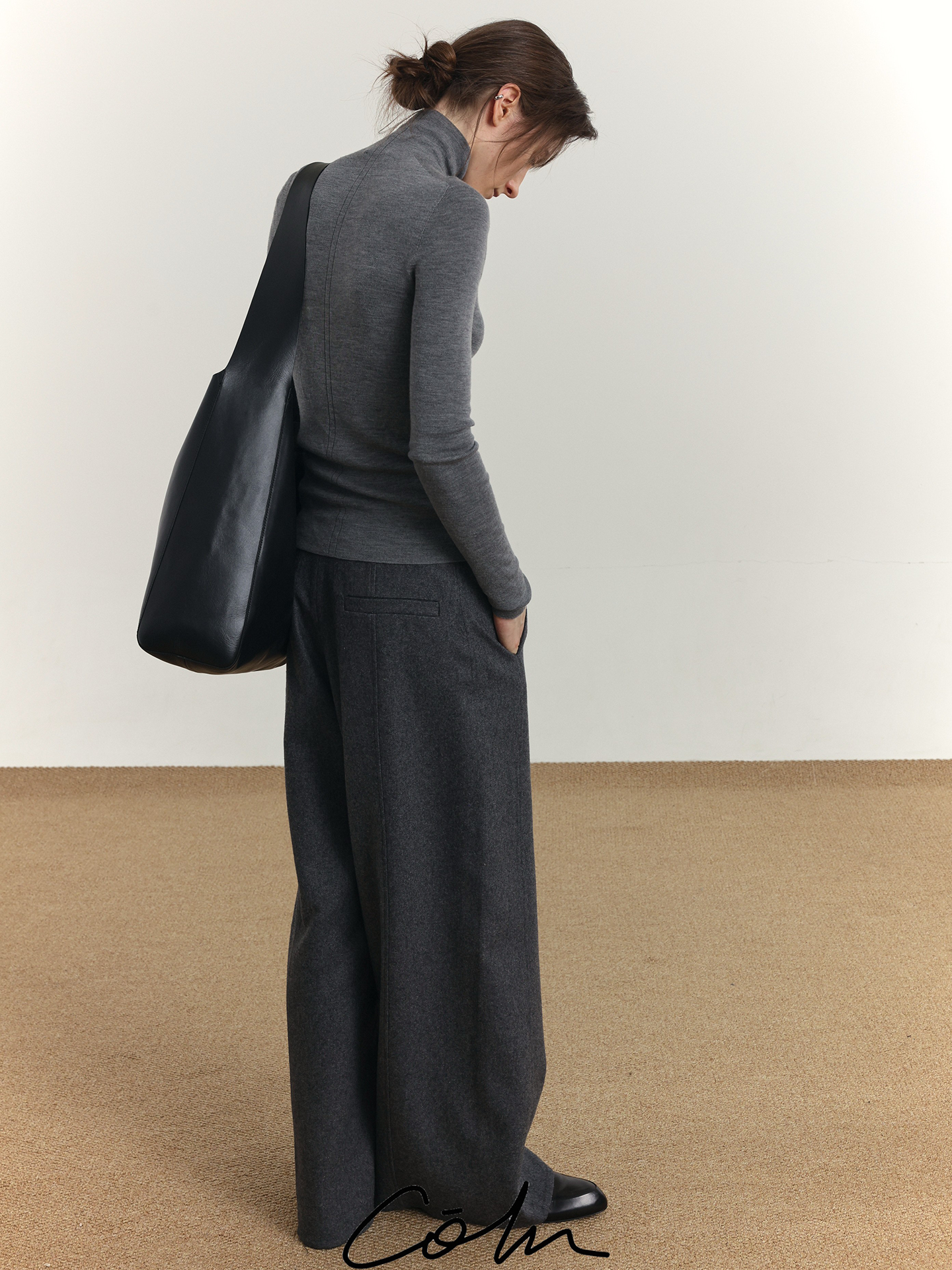 COLN Woolen Straight Skinny Casual Pants