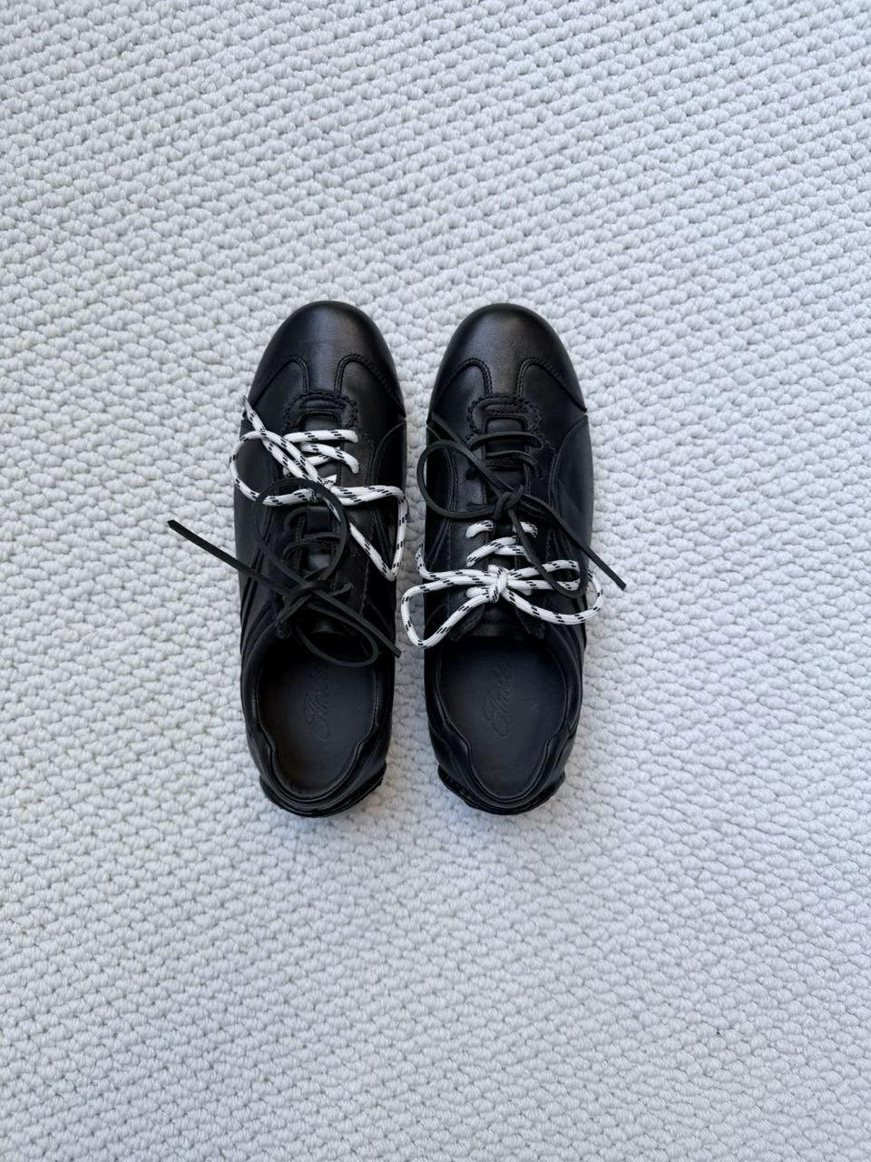 AMBSOM Top Layer Cowhide Flat-soled Casual Shoes