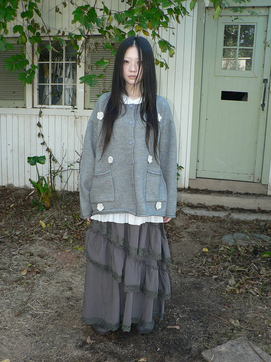 Ang: Project Vintage Three-dimensional Flower Crew Neck Knitted Sweater