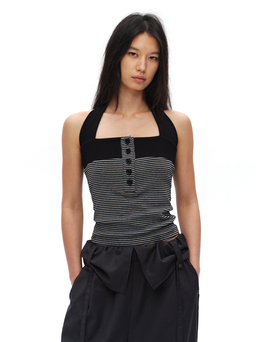 Oinimi Striped Neck Slim Fit Vest