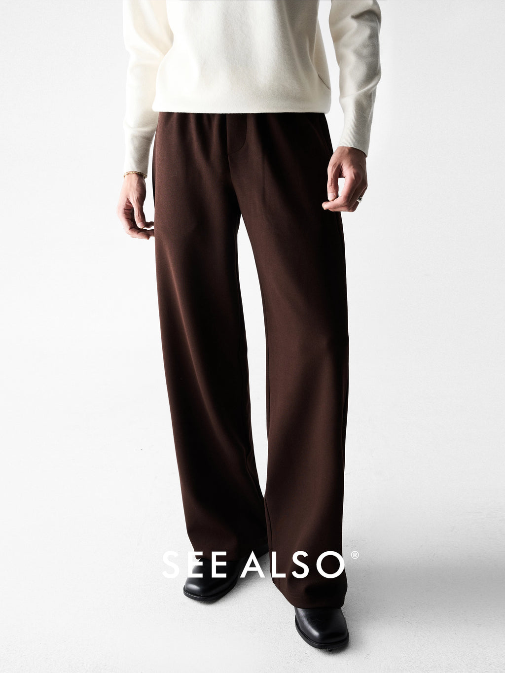 SEE ALSO Minimalist Casual Straight Sweatpants