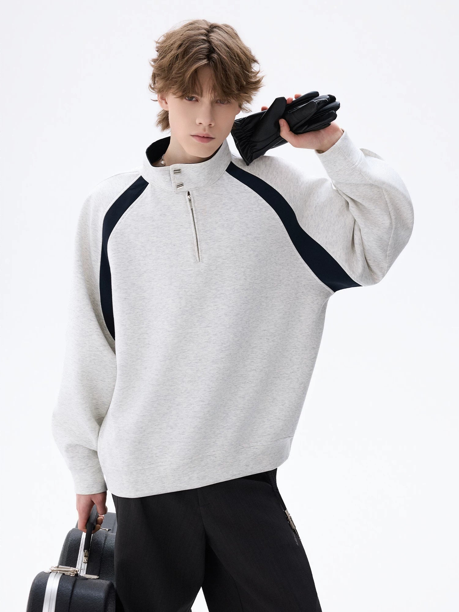 CHOR Sports Style Stand-up Collar Color Matching Casual Sweater
