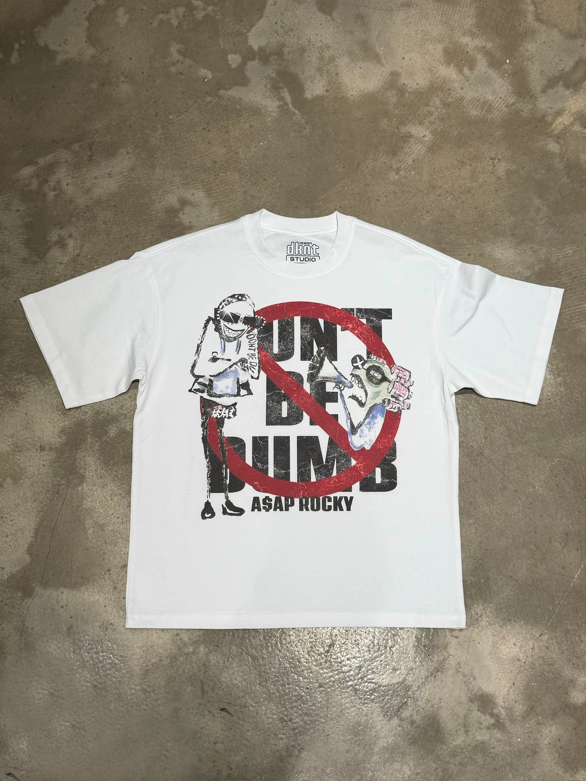 DKNT Alphabet Portrait Print Casual Tee