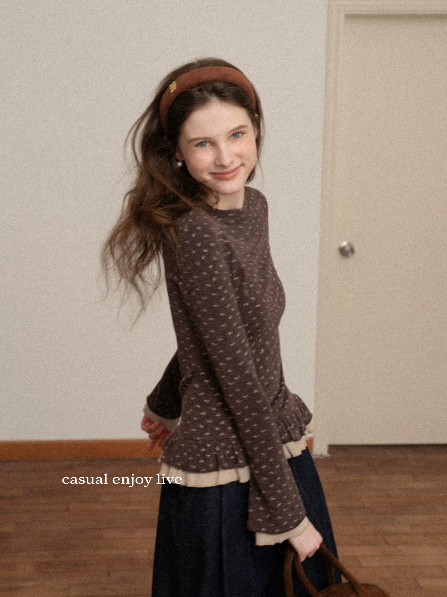 EGGKA Double-layer Lace Polished Floral Slim-fit Long Sleeves