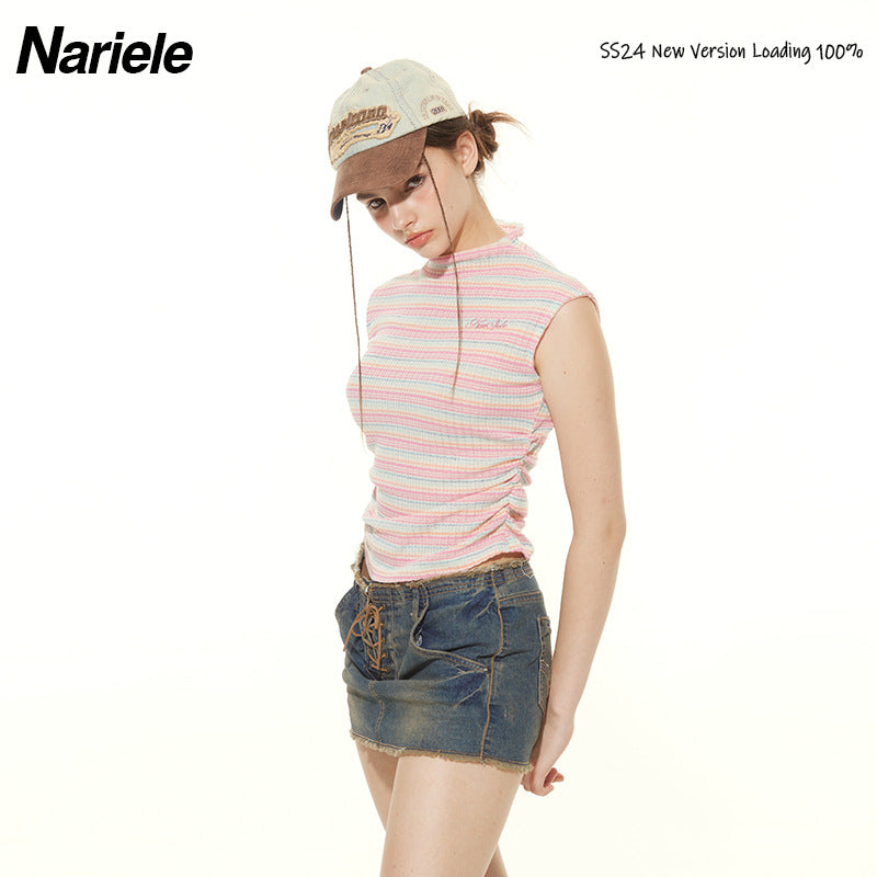 Nariele Contrast Striped Wrinkle Waist Design Vest