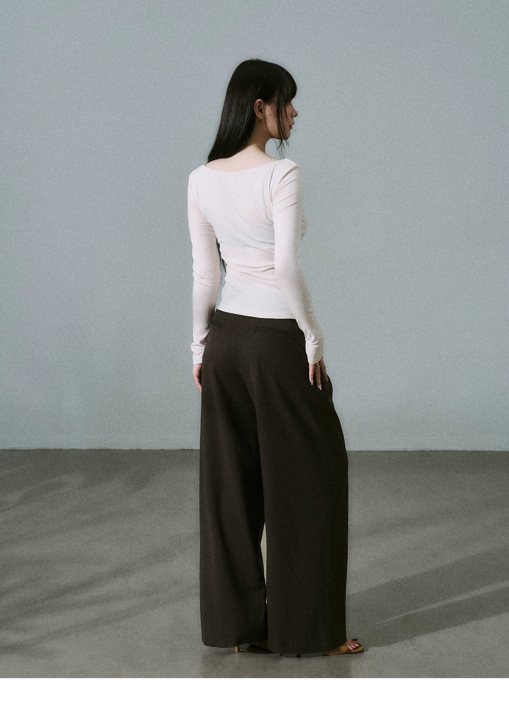 LOST FOREST Versatile Slim Low-rise Wide-leg Trousers