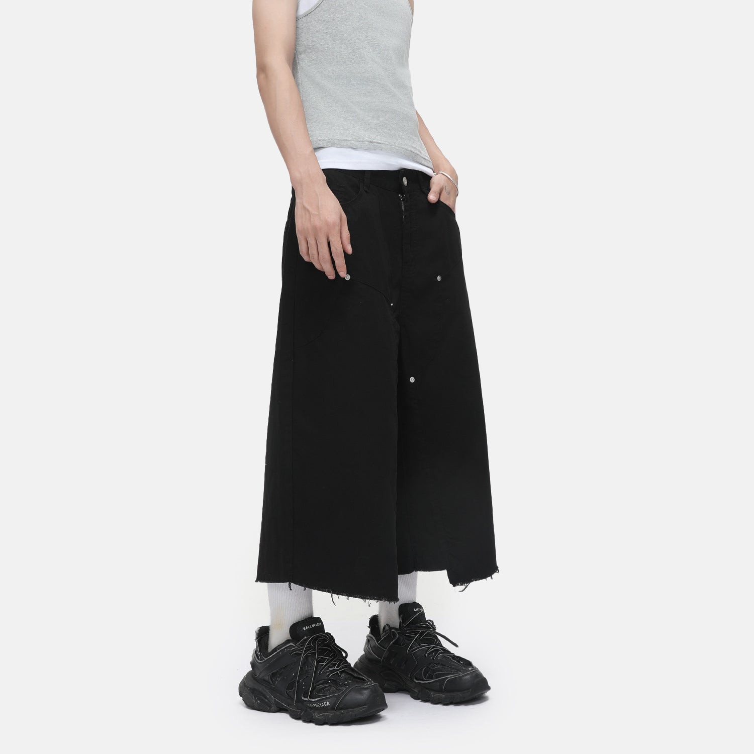 MTLCLOTHES Tooling Logging Rough Edge Simple Seven-point Jeans