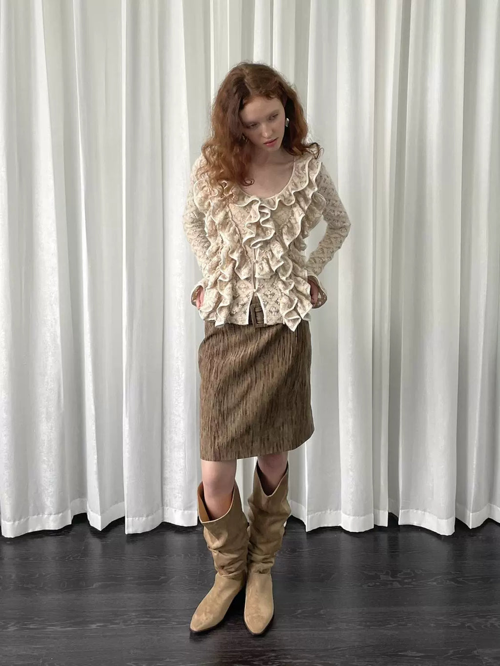 Loosesmell Slim-fit Ruffle-edged Hollow-out Shirt