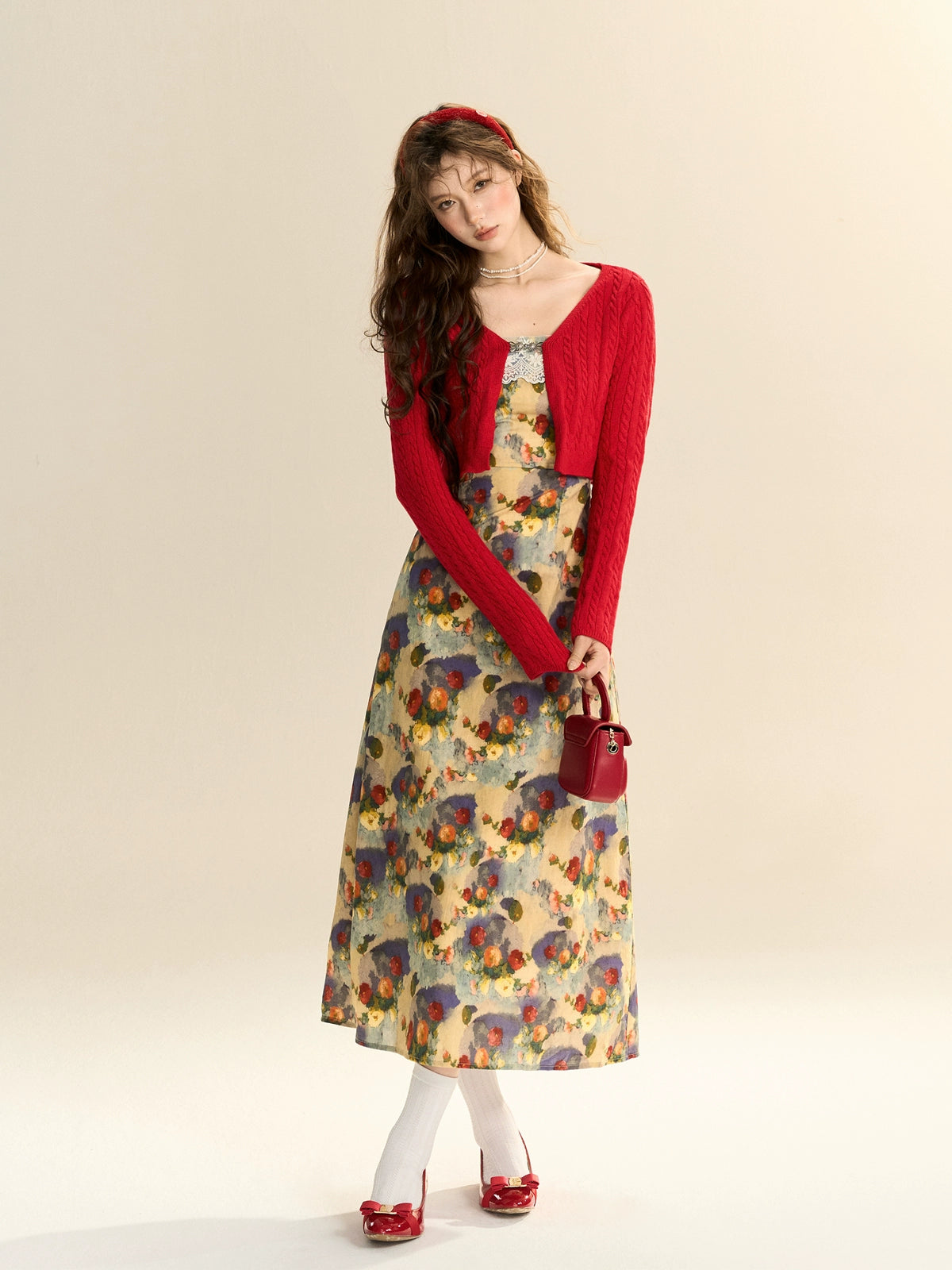 SASSY MOODY Retro Floral Suspender Dress