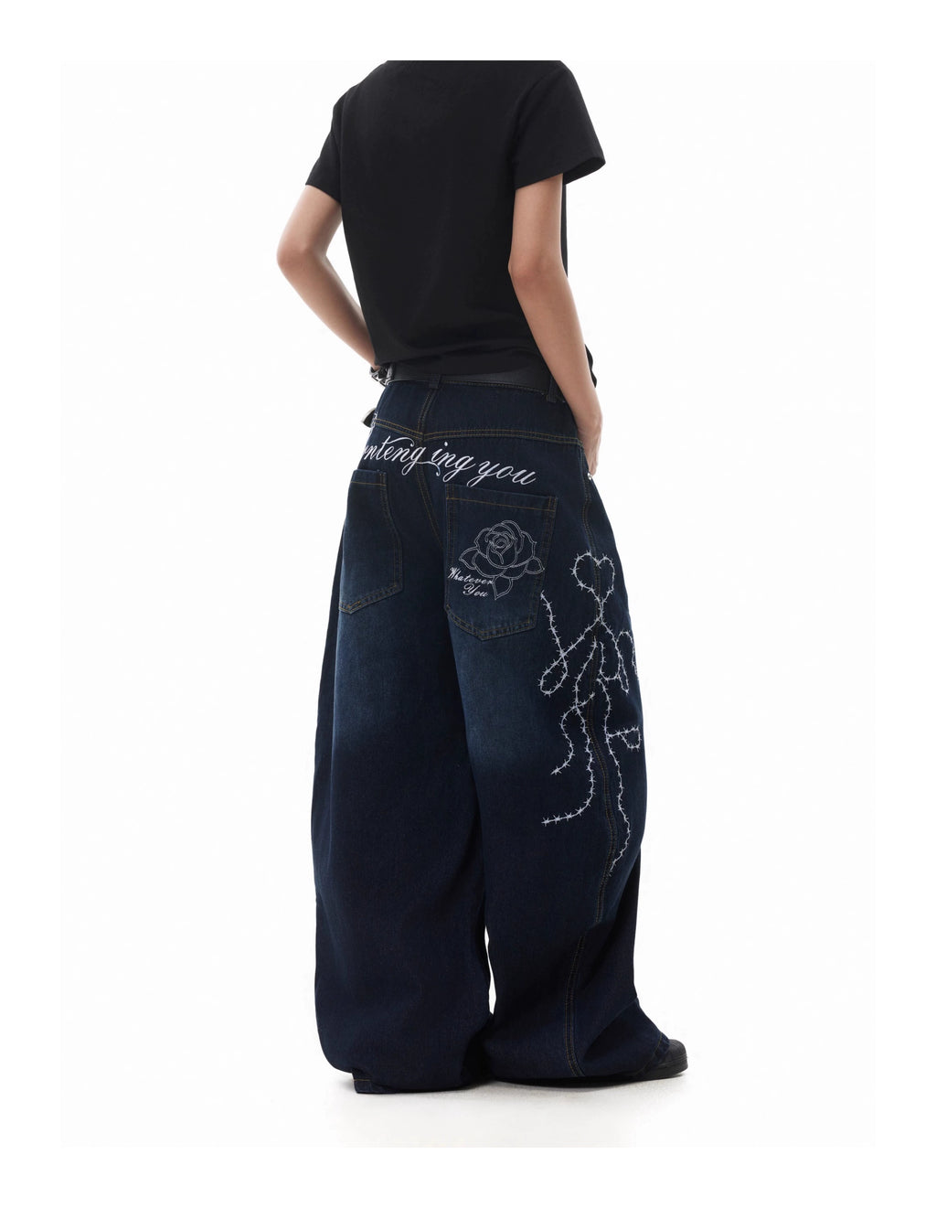 BTSG lightning embroidery washed old scimitar jeans