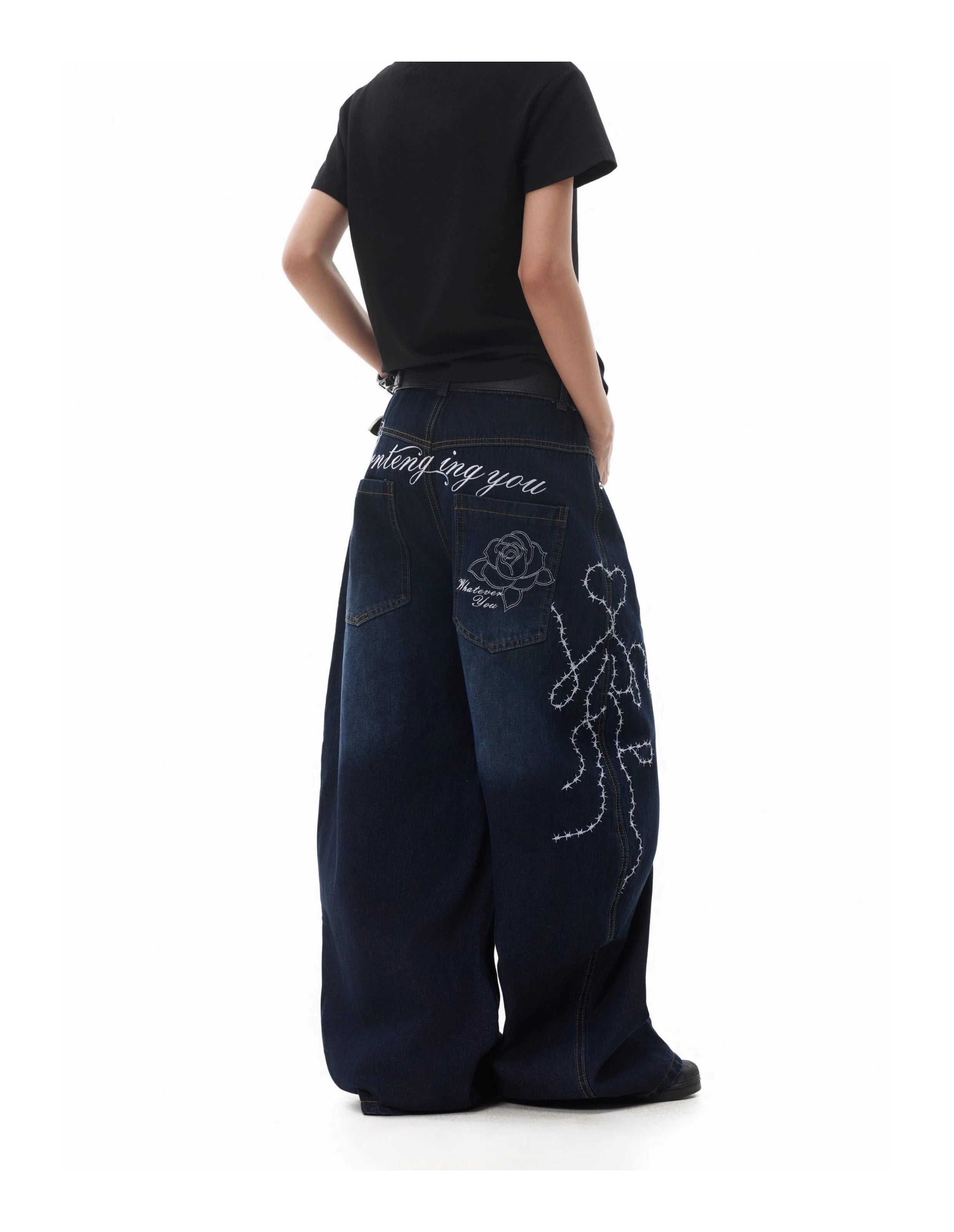 BTSG lightning embroidery washed old scimitar jeans