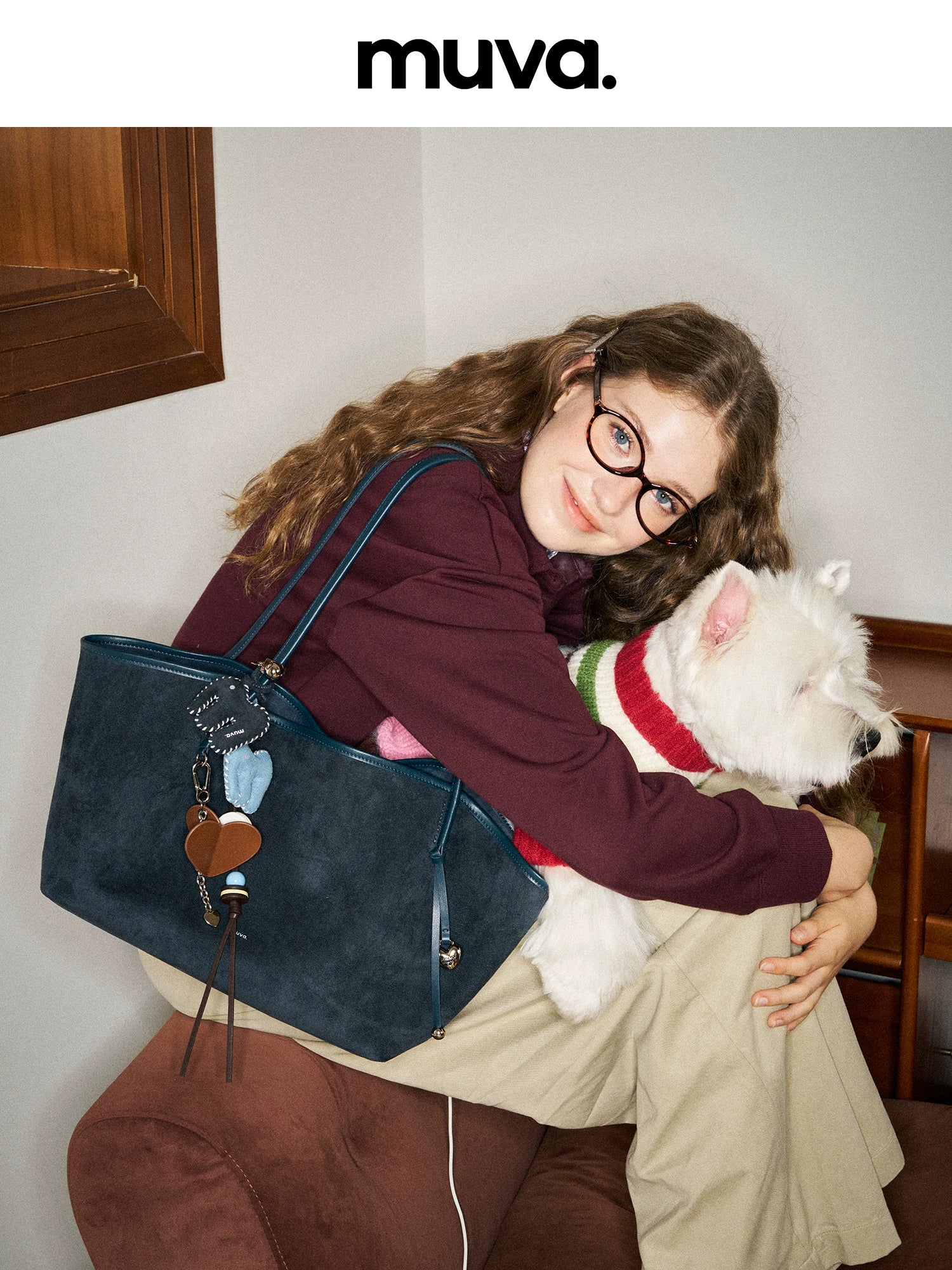 MUVA Lightweight Large Capacity Shoulder Bag