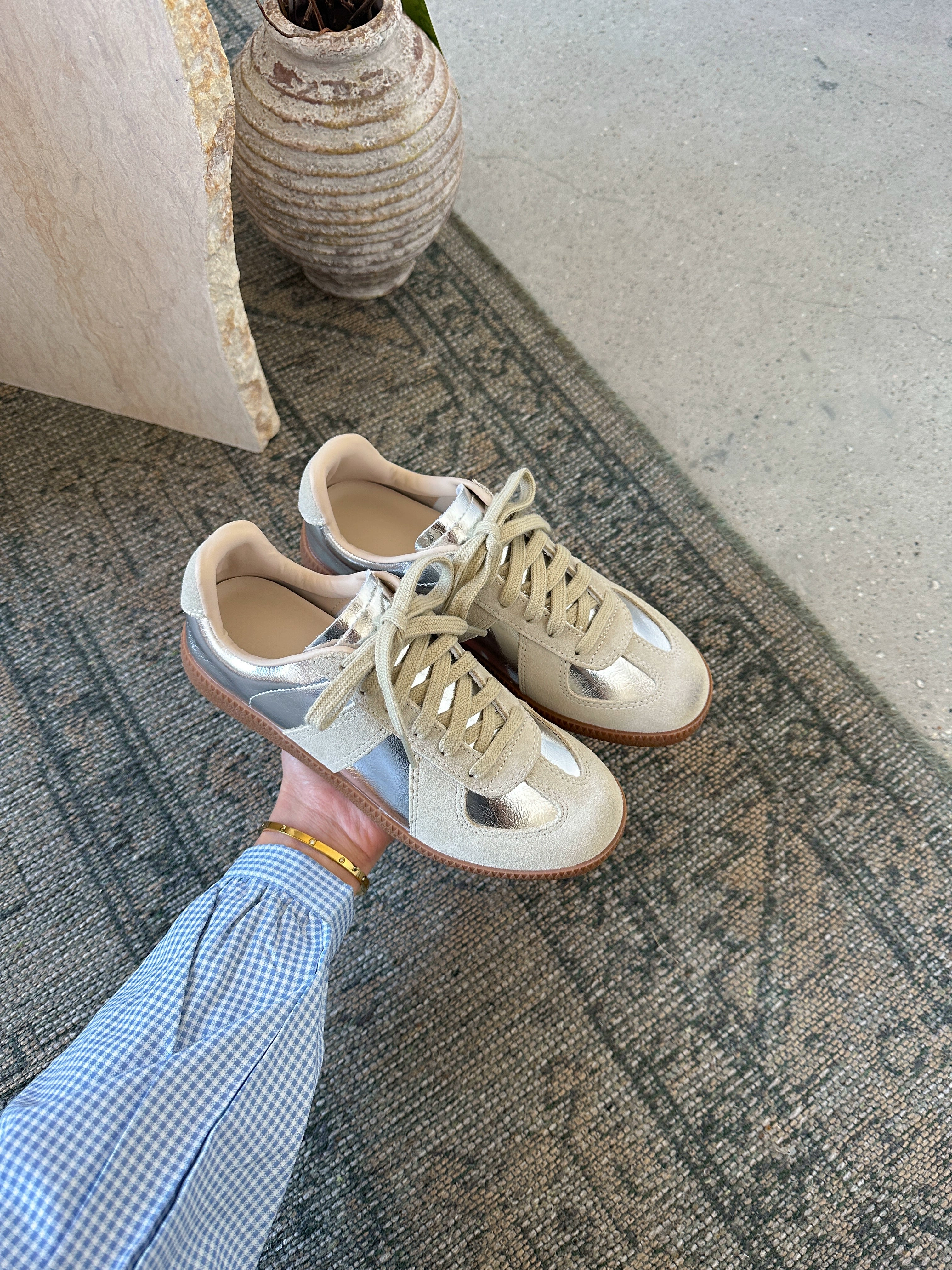 Lidaren Produced Vintage Inner Heightening Sneakers