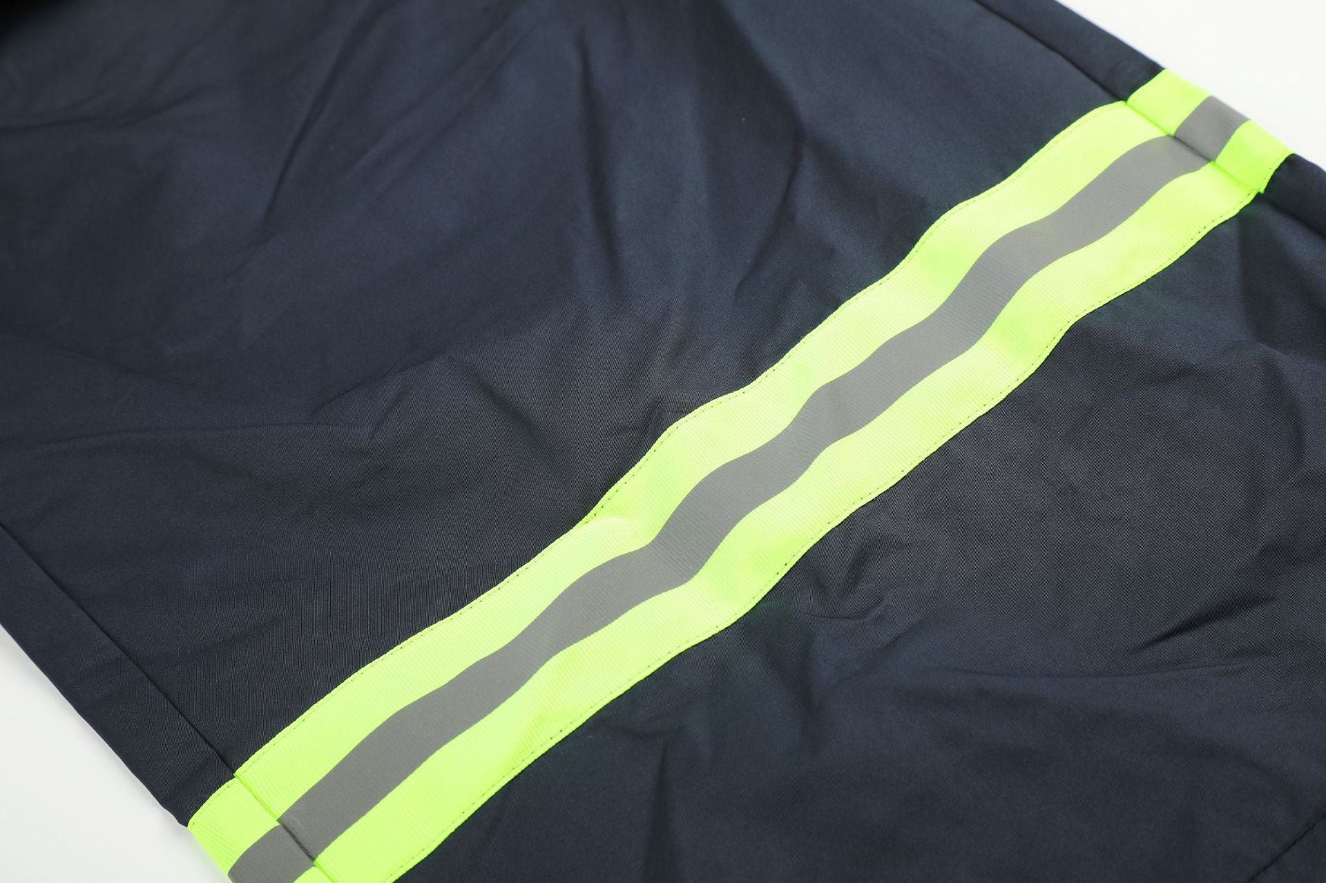 11KN Loose Laminated Large Pocket Reflective Straight Pants