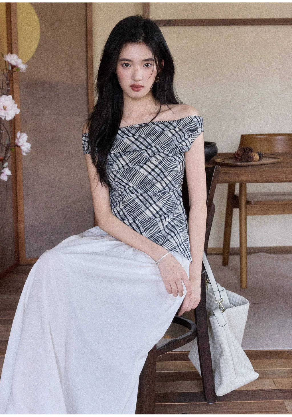 TYANG Retro Plaid Shoulder Top