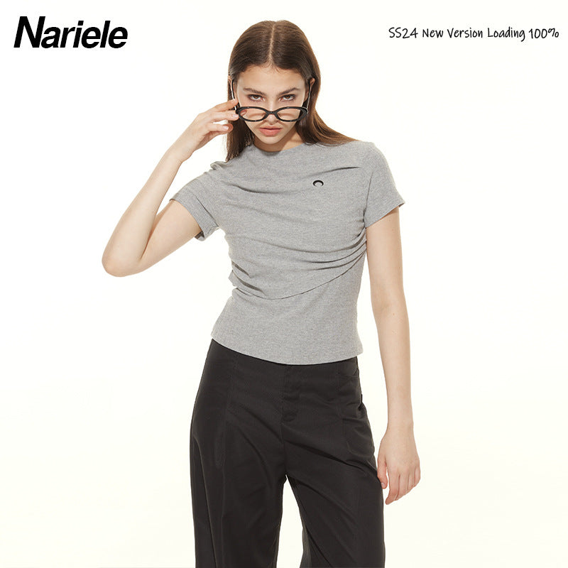 Nariele Crease Design Skinny Crew Neck Tee