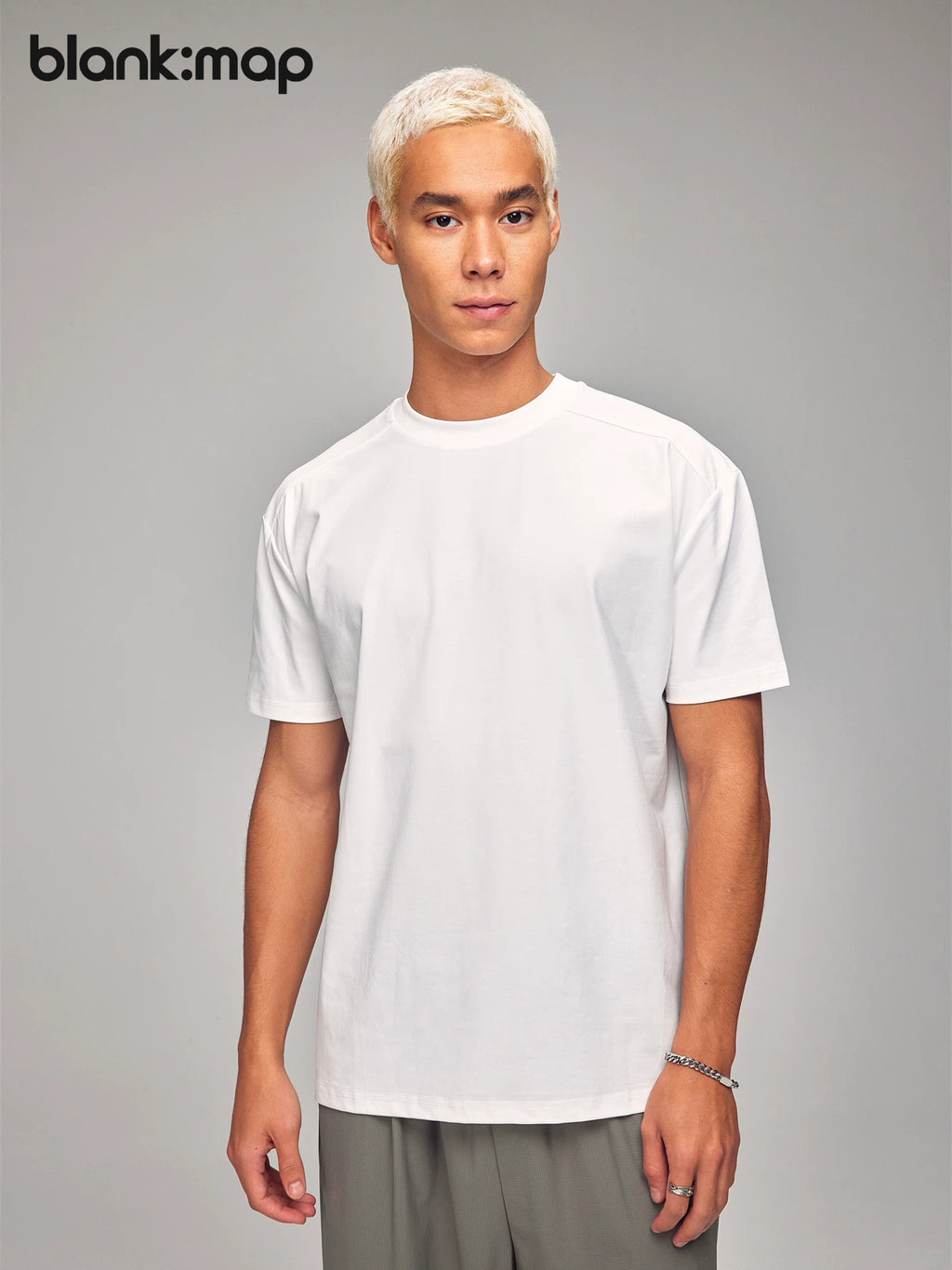 Blank Map Shoulder Cool Loose Tee
