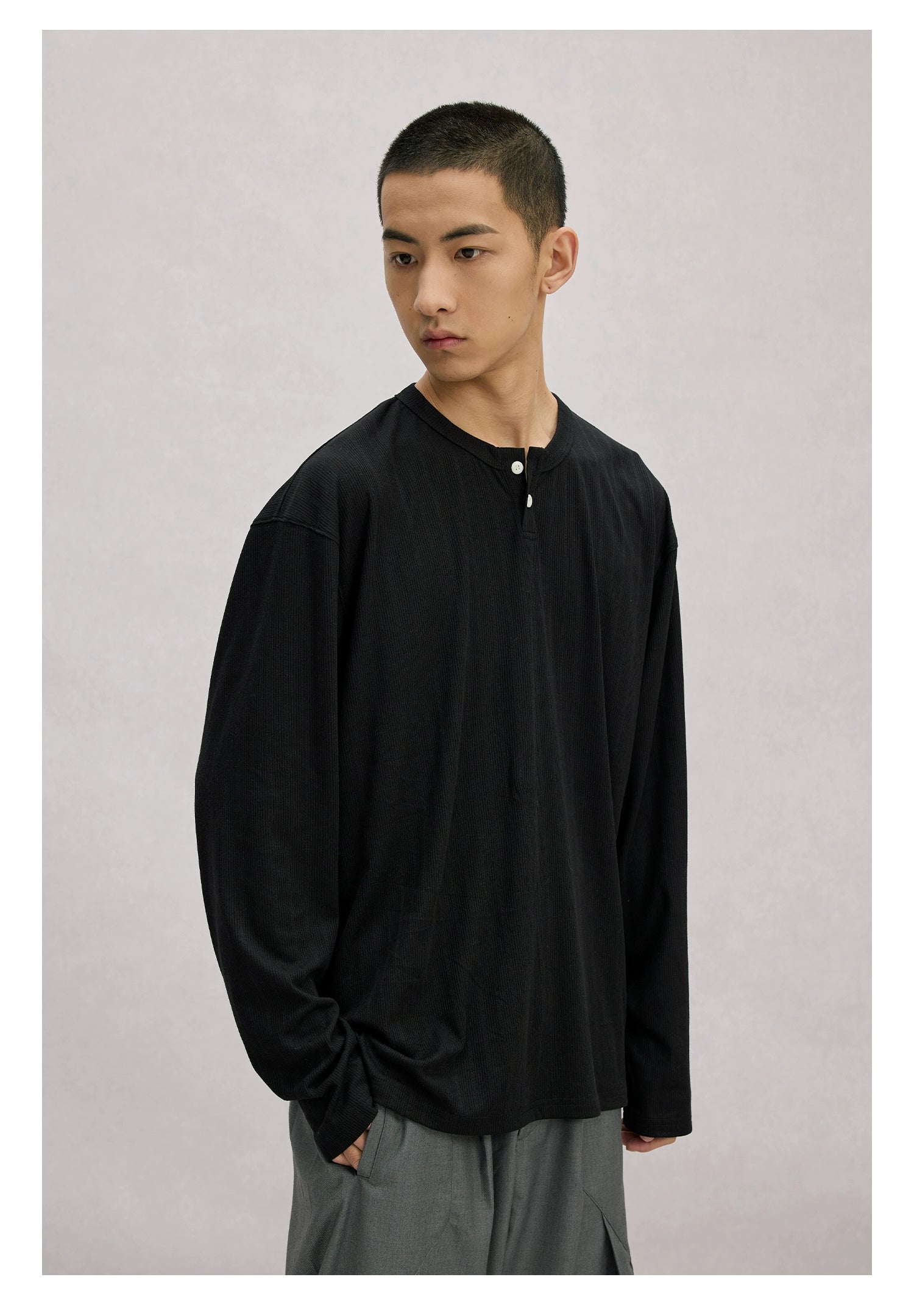 LR MADE Thin Breathable Henry Neck Bottom Long Sleeve