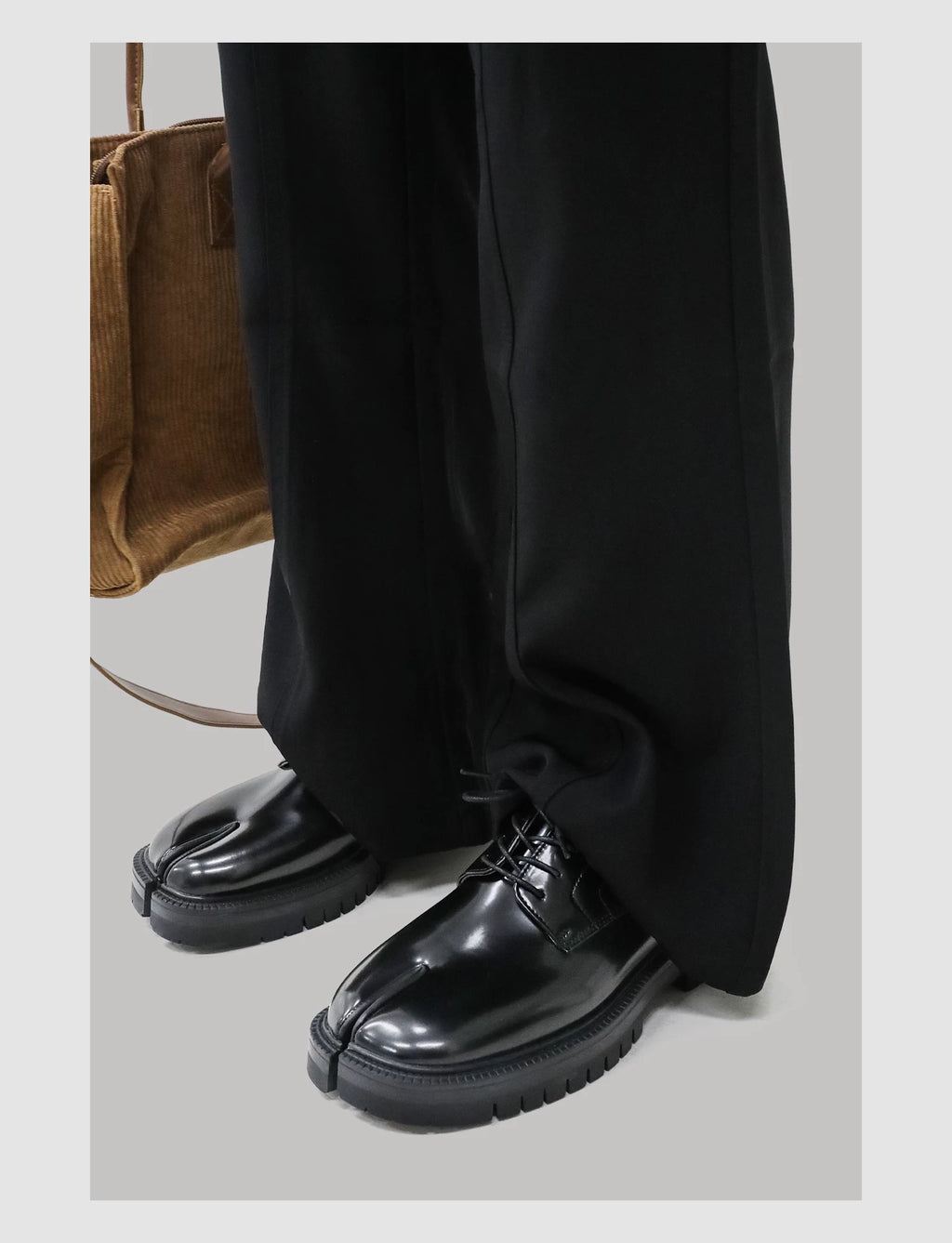 HANQIAORIJI Goodyear Welt Split-Toe Leather Tabi