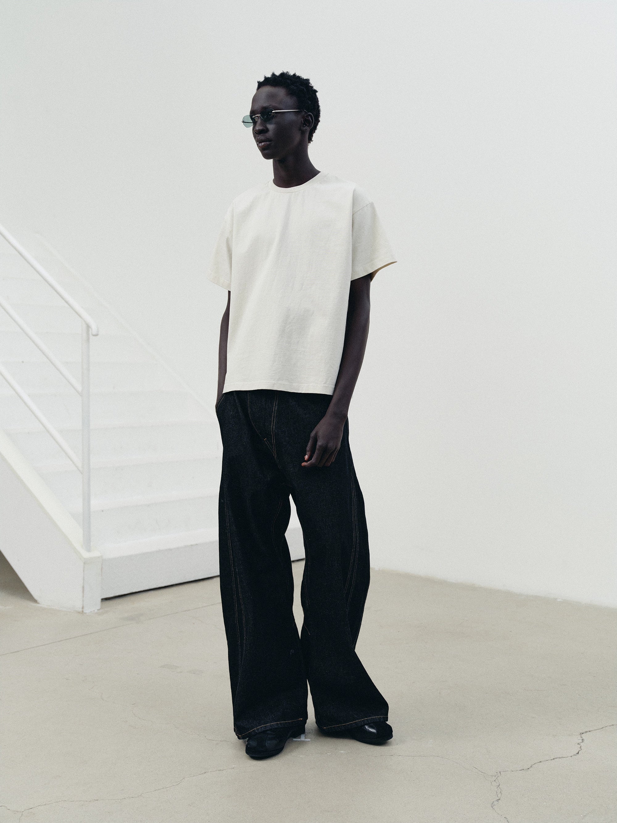 NOT UGLY Solid Color Basic Short Wide Tee