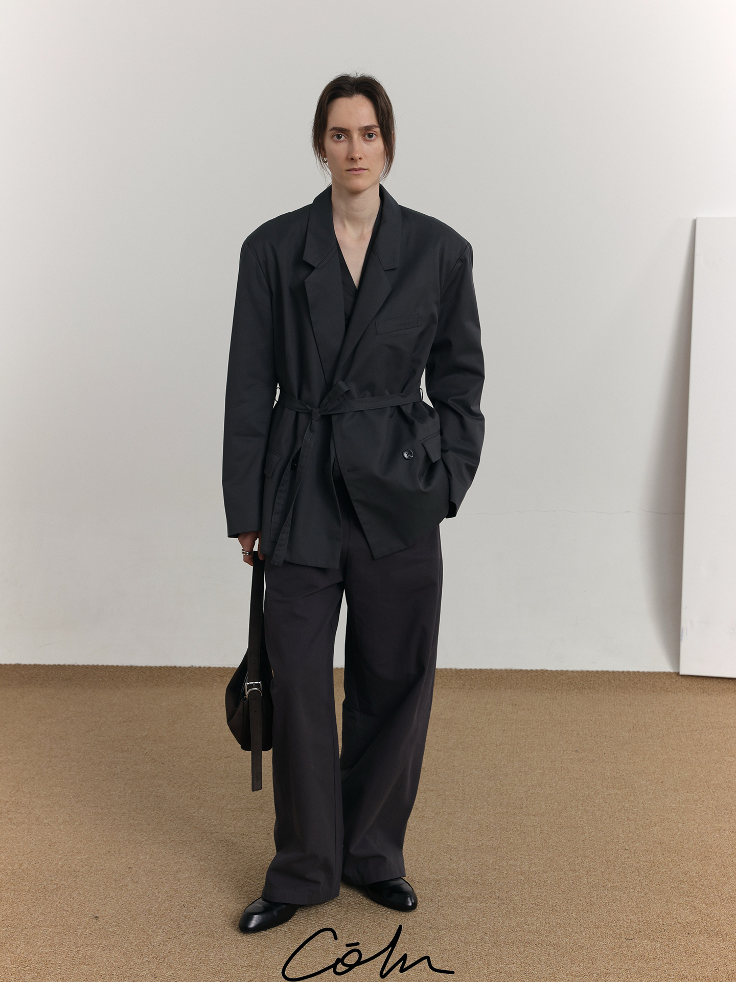 COLN Double-breasted Belt Suit