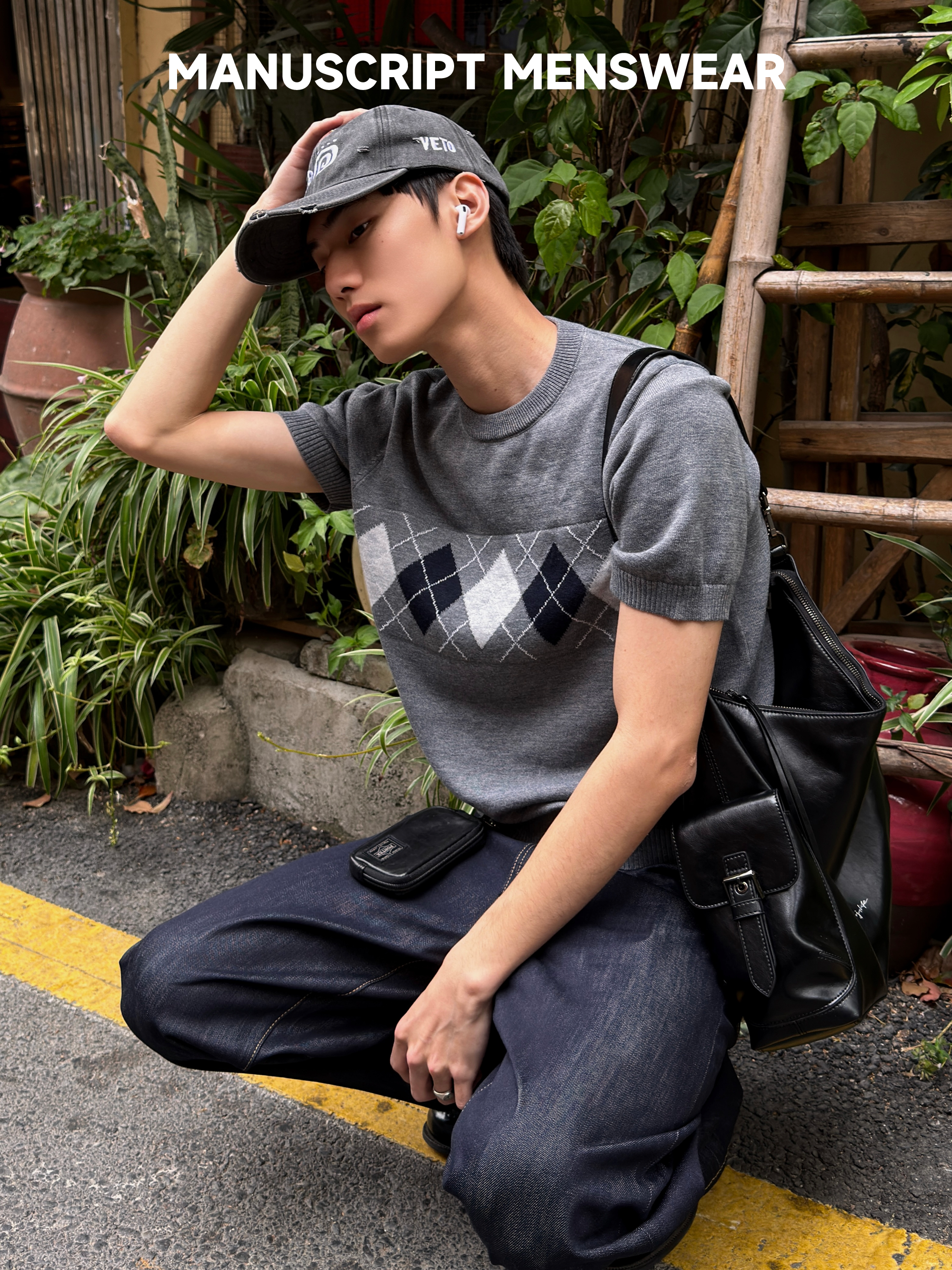 MANUSCRIPT Rhombus Breathable Front Shoulder Knitted Tee