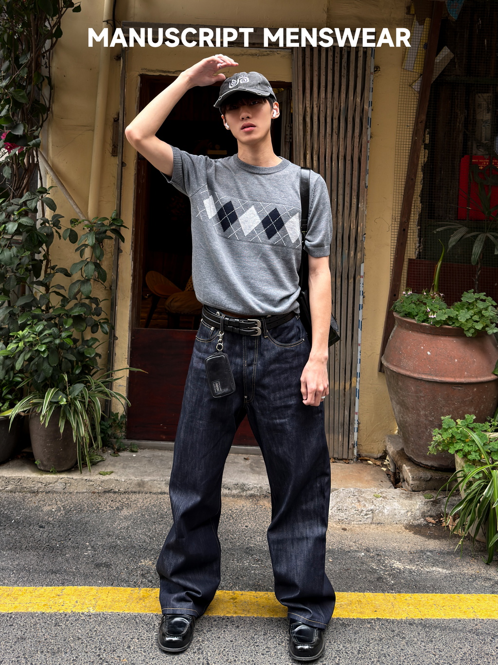 MANUSCRIPT Rhombus Breathable Front Shoulder Knitted Tee